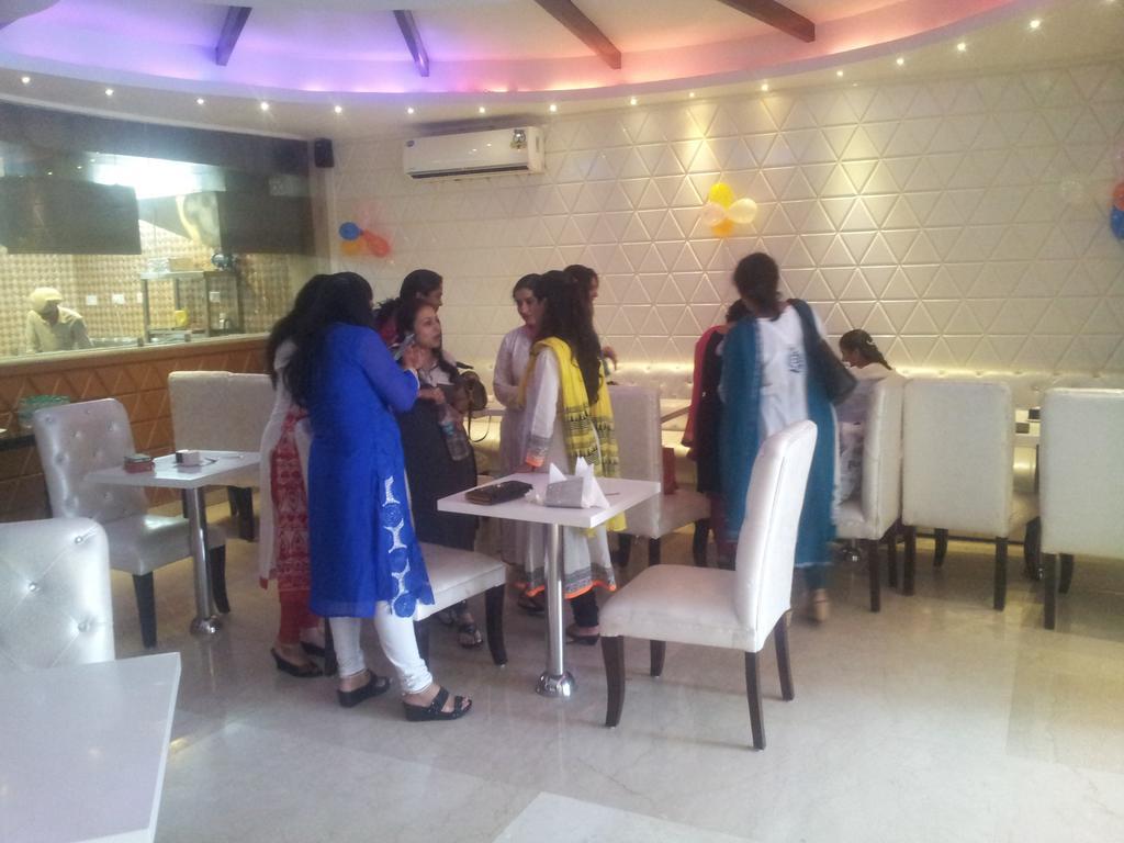 Hotel The Haven Kashipur Exterior photo